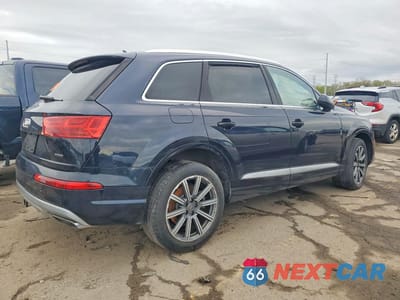 Trzecie zdjęcie samochodu z tyłu: 2018 AUDI Q7 VIN:WA1LHAF72JD001722 - miniatura