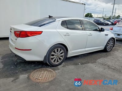 Trzecie zdjęcie samochodu z tyłu: 2014 KIA OPTIMA EX VIN:5XXGN4A73EG337755 - miniatura