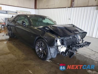 Czwarte zdjęcie samochodu z boku: 2017 DODGE CHALLENGER R VIN:2C3CDZFJ1HH578593 - miniatura