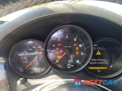 Zdjęcie 9 z 13 samochodu: 2018 PORSCHE MACAN VIN:WP1AA2A57JLB21338 - miniatura