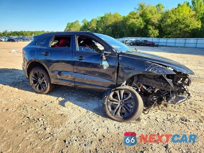 Czwarte zdjęcie samochodu z boku: 2026 JAGUAR F-PACE R-DYNAMIC S VIN:SADCT2EX9TA756709 - miniatura