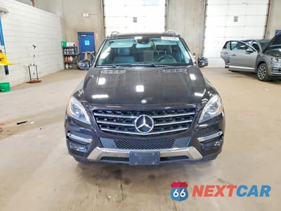 Piąte zdjęcie samochodu w środku: 2013 MERCEDES-BENZ ML 350 BLUETEC VIN:4JGDA2EB4DA208253 - miniatura