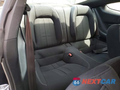 Zdjęcie 10 z 13 samochodu: 2021 FORD MUSTANG VIN:1FA6P8TH5M5119330 - miniatura