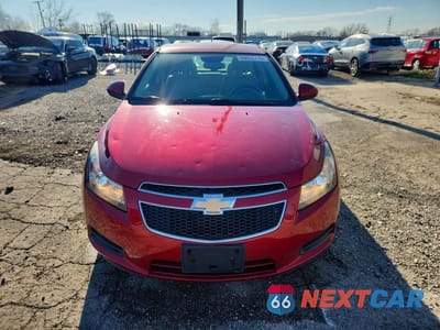 Piąte zdjęcie samochodu w środku: 2014 CHEVROLET CRUZE LT VIN:1G1PE5SB8E7141708 - miniatura