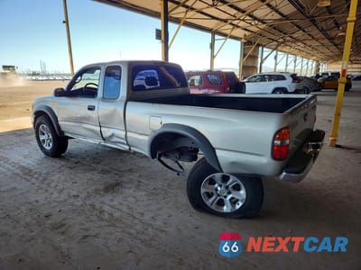 Drugie zdjęcie samochodu z przodu: 2004 TOYOTA TACOMA XTRACAB PRERUNNER VIN:5TESM92N84Z405863 - miniatura