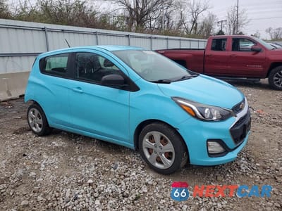 Czwarte zdjęcie samochodu z boku: 2021 CHEVROLET SPARK LS VIN:KL8CB6SA1MC714278 - miniatura