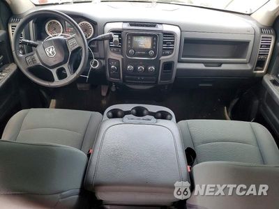Zdjęcie 8 z 12 samochodu: 2017 RAM 1500 ST VIN:3C6RR7KT6HG794739 - miniatura