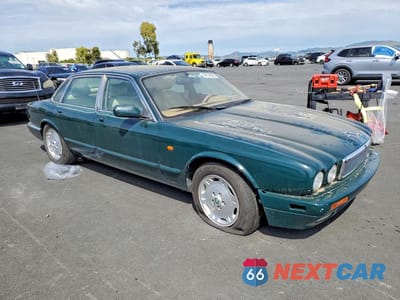 Czwarte zdjęcie samochodu z boku: 1995 JAGUAR XJ6 VIN:SAJHX1741SC750264 - miniatura