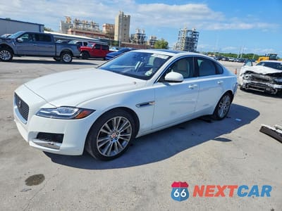 2018 JAGUAR XF PRESTIGE SAJBE4FX8JCY57965 - główne zdjęcie licytacji z USA - miniatura
