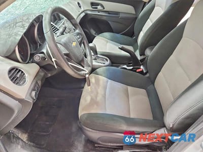 Zdjęcie 7 z 11 samochodu: 2012 CHEVROLET CRUZE LS VIN:1G1PC5SH1C7129777 - miniatura