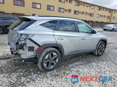Trzecie zdjęcie samochodu z tyłu: 2025 HYUNDAI TUCSON SEL CONVENIENCE VIN:5NMJC3DE9SH604264 - miniatura