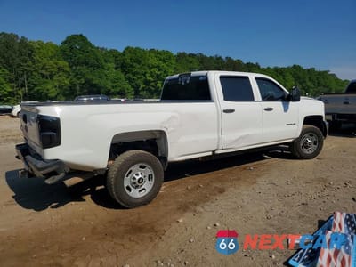 Trzecie zdjęcie samochodu z tyłu: 2016 CHEVROLET SILVERADO C2500 HEAVY DUTY VIN:1GC1CUEG5GF275170 - miniatura