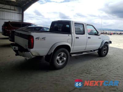 Trzecie zdjęcie samochodu z tyłu: 2000 NISSAN FRONTIER XE VIN:1N6ED27Y2YC338377 - miniatura