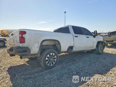 Trzecie zdjęcie samochodu z tyłu: 2025 CHEVROLET SILVERADO VIN:1GC4KMEY7SF170292 - miniatura