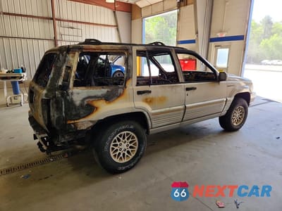 Trzecie zdjęcie samochodu z tyłu: 1995 JEEP GRAND CHEROKEE LIMITED VIN:1J4GZ78Y7SC680109 - miniatura