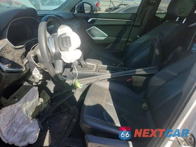 Zdjęcie 7 z 11 samochodu: 2020 AUDI Q3 PREMIUM S LINE VIN:WA1DECF30L1123747 - miniatura