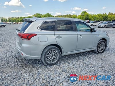 Trzecie zdjęcie samochodu z tyłu: 2022 MITSUBISHI OUTLANDER SEL VIN:JA4J2VA78NZ035227 - miniatura