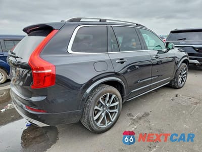 Trzecie zdjęcie samochodu z tyłu: 2017 VOLVO XC90 T5 VIN:YV4102KK0H1163135 - miniatura