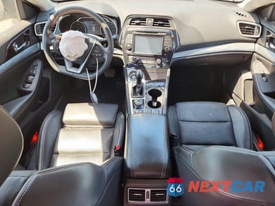 Zdjęcie 8 z 13 samochodu: 2016 NISS MAXIMA VIN:1N4AA6AP6GC448712 - miniatura