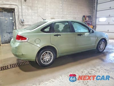 Trzecie zdjęcie samochodu z tyłu: 2008 FORD FOCUS SE VIN:1FAHP35N98W285574 - miniatura