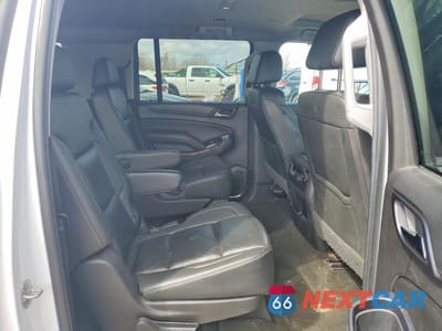 Zdjęcie 11 z 13 samochodu: 2017 CHEVROLET SUBURBAN K1500 LT VIN:1GNSKHKC6HR405612 - miniatura