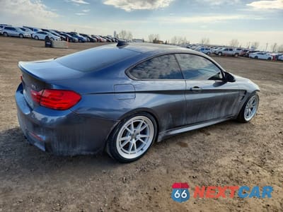 Trzecie zdjęcie samochodu z tyłu: 2015 BMW M4 VIN:WBS3R9C59FK329235 - miniatura