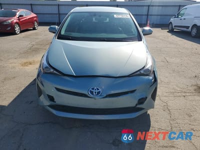Piąte zdjęcie samochodu w środku: 2016 TOYOTA PRIUS THREE VIN:JTDKARFU4G3510283 - miniatura