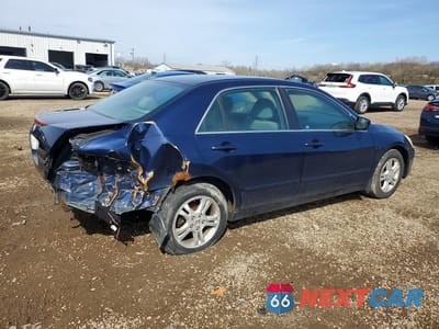 Trzecie zdjęcie samochodu z tyłu: 2007 HONDA ACCORD SE VIN:1HGCM56367A026351 - miniatura