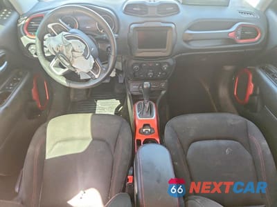 Zdjęcie 8 z 13 samochodu: 2020 JEEP RENEGADE TRAILHAWK VIN:ZACNJBC10LPL32356 - miniatura