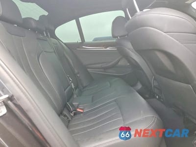Zdjęcie 10 z 13 samochodu: 2022 BMW 530 I VIN:WBA53BH06NCK23434 - miniatura