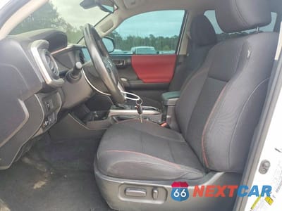 Zdjęcie 7 z 12 samochodu: 2021 TOYOTA TACOMA SR5 V6 VIN:3TMCZ5AN1MM411484 - miniatura