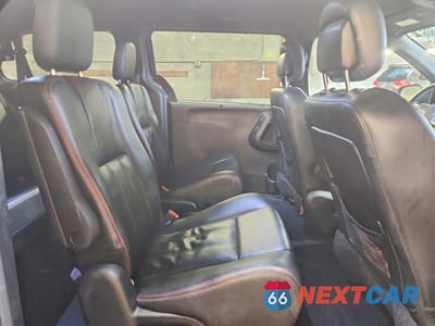 Zdjęcie 11 z 12 samochodu: 2017 DODGE GRAND CARAVAN GT VIN:2C4RDGEG2HR673464 - miniatura