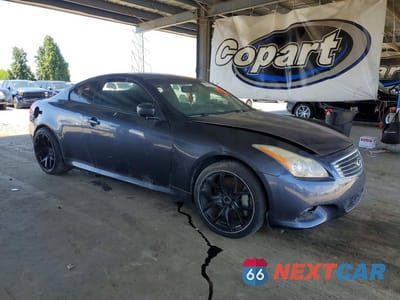 Czwarte zdjęcie samochodu z boku: 2008 INFINITI G37 BASE VIN:JNKCV64E18M128175 - miniatura