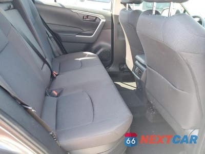 Zdjęcie 11 z 13 samochodu: 2025 TOYOTA RAV4 LE VIN:JTMMWRFV2SD339796 - miniatura