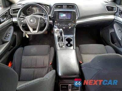 Zdjęcie 8 z 12 samochodu: 2019 NISSAN MAXIMA 3.5 S VIN:1N4AA6AV7KC376443 - miniatura