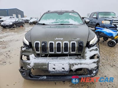 Piąte zdjęcie samochodu w środku: 2015 JEEP CHEROKEE LATITUDE VIN:1C4PJMCS6FW600348 - miniatura