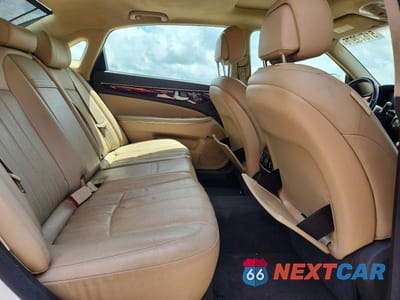Zdjęcie 10 z 12 samochodu: 2012 HYUNDAI EQUUS SIGNATURE VIN:KMHGH4JH7CU054004 - miniatura