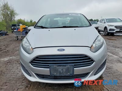 Piąte zdjęcie samochodu w środku: 2019 FORD FIESTA SE VIN:3FADP4BJ9KM109184 - miniatura