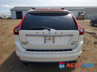 Zdjęcie 6 z 12 samochodu: 2016 VOLVO XC60 T6 R-DESIGN PREMIER VIN:YV4902RP0G2825499 - miniatura
