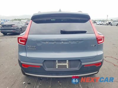 Zdjęcie 6 z 13 samochodu: 2020 VOLVO XC40 T5 MOMENTUM VIN:YV4162UKXL2286861 - miniatura
