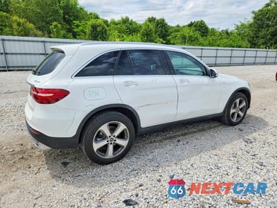 Trzecie zdjęcie samochodu z tyłu: 2019 MERCEDES-BENZ GLC 300 4MATIC VIN:WDC0G4KB1KV193079 - miniatura