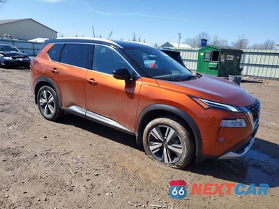 Czwarte zdjęcie samochodu z boku: 2022 NISSAN ROGUE PLATINUM VIN:JN8BT3DD8NW274862 - miniatura