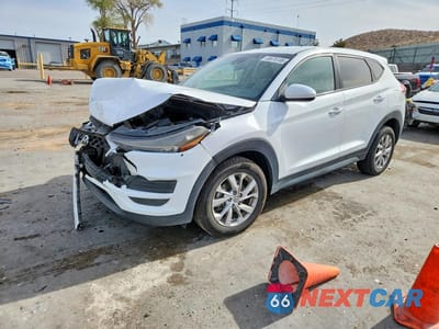 2019 HYUNDAI TUCSON SE KM8J23A40KU838554 - główne zdjęcie licytacji z USA - miniatura