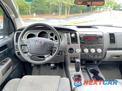 Zdjęcie 9 z 10 samochodu: 2011 TOYOTA TUNDRA DOUBLE CAB SR5 VIN:5TFRM5F16BX025150 - miniatura