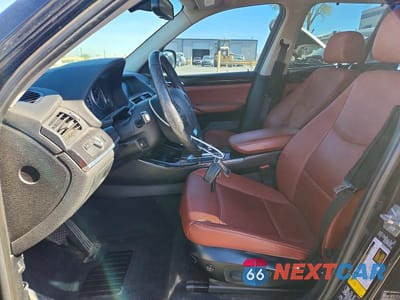 Zdjęcie 7 z 13 samochodu: 2012 BMW X3 XDRIVE35I VIN:5UXWX7C51CL889639 - miniatura