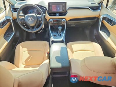 Zdjęcie 8 z 13 samochodu: 2019 TOYOTA RAV4 LE VIN:JTMF1RFVXKJ013916 - miniatura