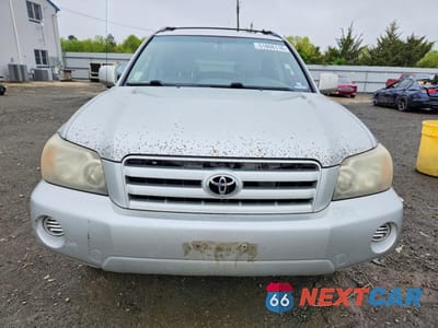 Piąte zdjęcie samochodu w środku: 2006 TOYOTA HIGHLANDER LIMITED VIN:JTEDP21A160103383 - miniatura