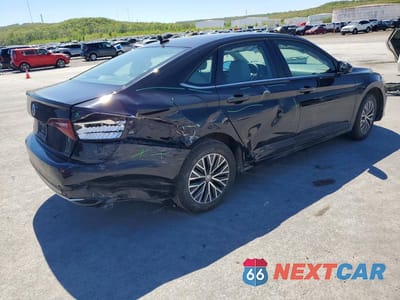 Trzecie zdjęcie samochodu z tyłu: 2021 VOLKSWAGEN JETTA S VIN:3VWC57BU9MM086075 - miniatura