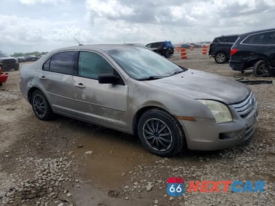 Czwarte zdjęcie samochodu z boku: 2009 FORD FUSION VIN:3FAHP06Z89R173658 - miniatura