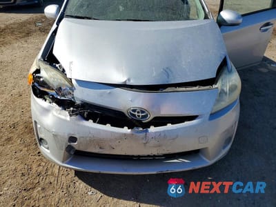Zdjęcie 11 z 12 samochodu: 2013 TOYOTA PRIUS TWO VIN:JTDKN3DU2D0339079 - miniatura